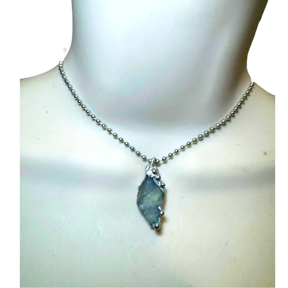 Green Fluorite Pendant Necklace With Artisan Metalwork Halo Bezel On Ball Chain - Picture 9 of 12